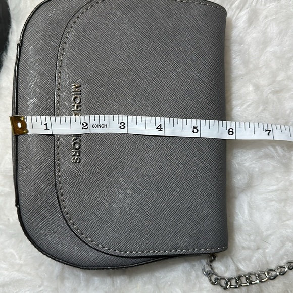 MICHAEL Michael KORS Saffiano Leather Shoulder Bag - Picture 10 of 16